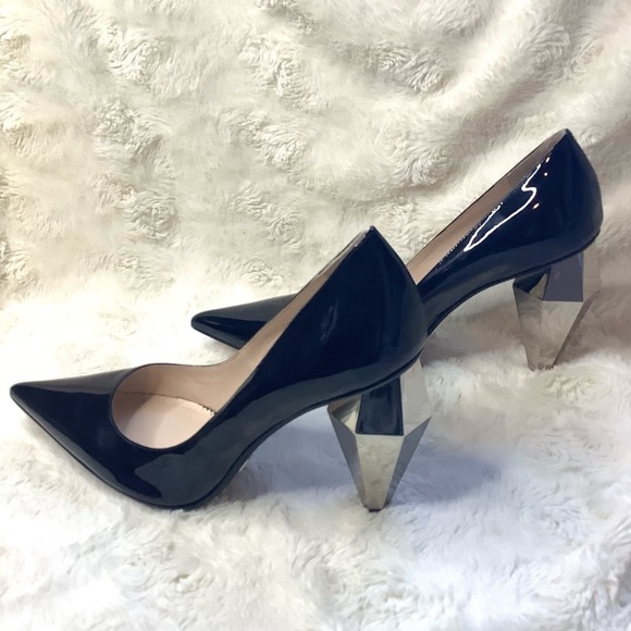 𝅺Marc Jacobs The Pumps - Picture 5 of 12